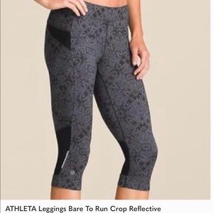 ATHLETA Reflective Capris Pocket Runner Leggings